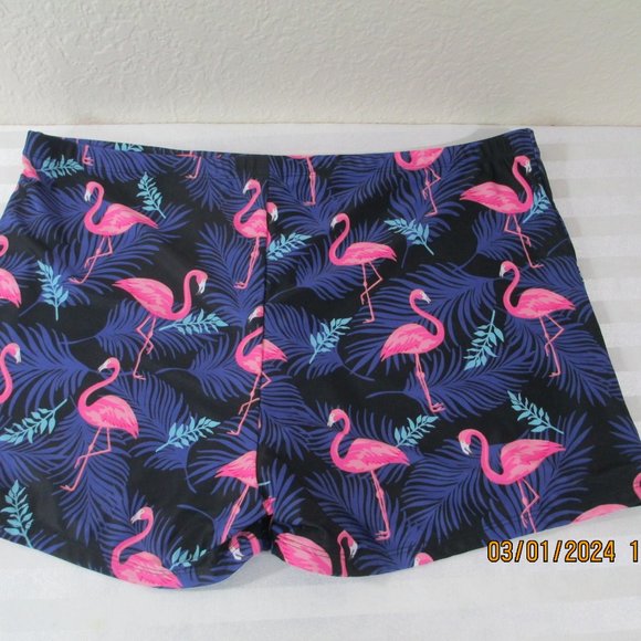 Flamingo Print Polyester Shorts - Picture 7 of 9